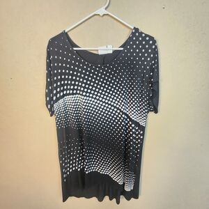 Chico's Black and White Polka Dot Short Sleeve Top Size 2 (Large) 5997